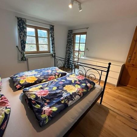 Charmante Farbenfrohe Wohnung Fuer Zwei Фішбахау Екстер'єр фото