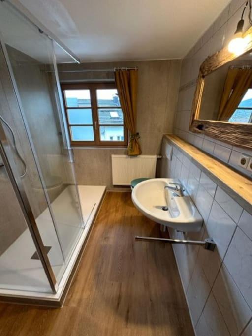 Charmante Farbenfrohe Wohnung Fuer Zwei Фішбахау Екстер'єр фото