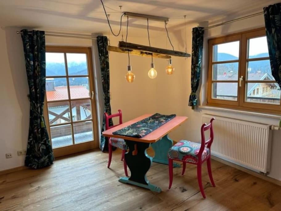 Charmante Farbenfrohe Wohnung Fuer Zwei Фішбахау Екстер'єр фото